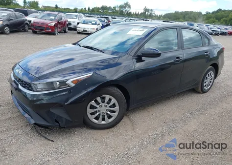 2023 Kia Forte Lx z USA, uszkodzony, nr VIN 3KPF24ADXPE562017